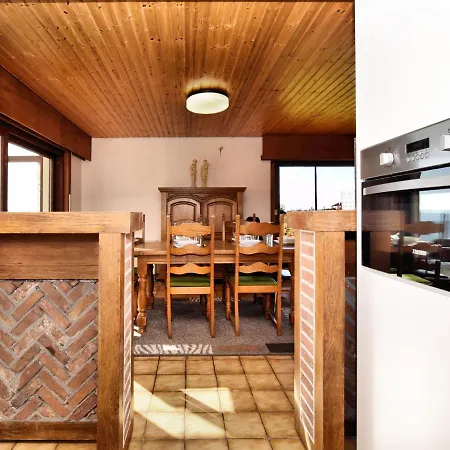 Holiday home Cosy In Nadrin With Private Terrace