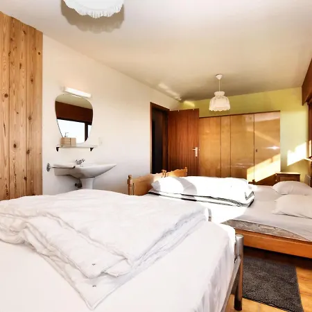 Holiday home Cosy In Nadrin With Private Terrace