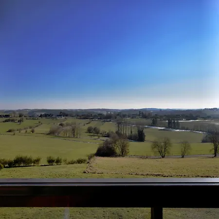 Dom wakacyjny In Nadrin With Private Terrace
