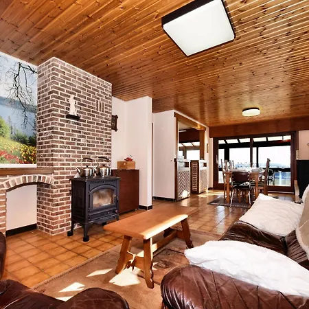 Σπίτι διακοπών In Nadrin With Private Terrace Houffalize